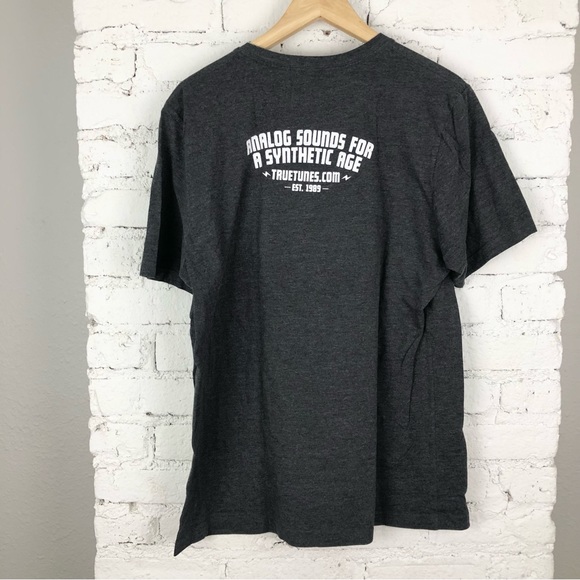 True Tunes Records Tee - Picture 4 of 5